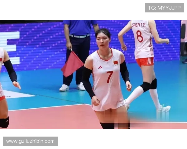 中国女排新星崭露头角 世界杯预选赛首战大胜引发热议 中国女排新星崭露头角 世界杯预选赛首战大胜引发热议