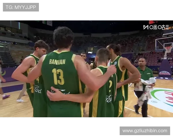 中国男篮迎战澳大利亚力拼晋级世界杯四强主帅回应球队表现稳定性问题 中国男篮迎战澳大利亚力拼晋级世界杯四强主帅回应球队表现稳定性问题