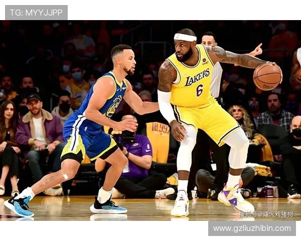 NBA新赛季开幕勇士对决湖人 詹姆斯与库里再度演绎经典对决 NBA新赛季开幕勇士对决湖人 詹姆斯与库里再度演绎经典对决