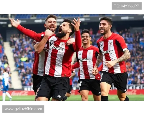 塞维利亚足球俱乐部:辉煌历史与现状解析 塞维利亚足球俱乐部:辉煌历史与现状解析