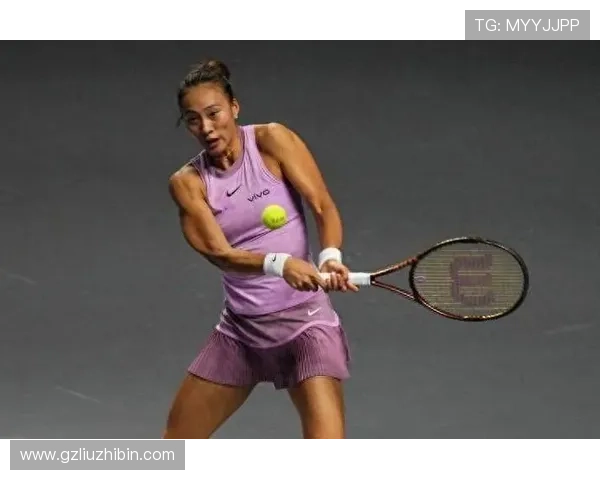 最新网球赛季回顾：明星选手战况激烈 新兴势力崛起挑战传统强者