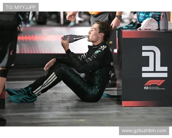 F1赛季新变革：车队争夺战激烈，顶级车手转会风波引发热议